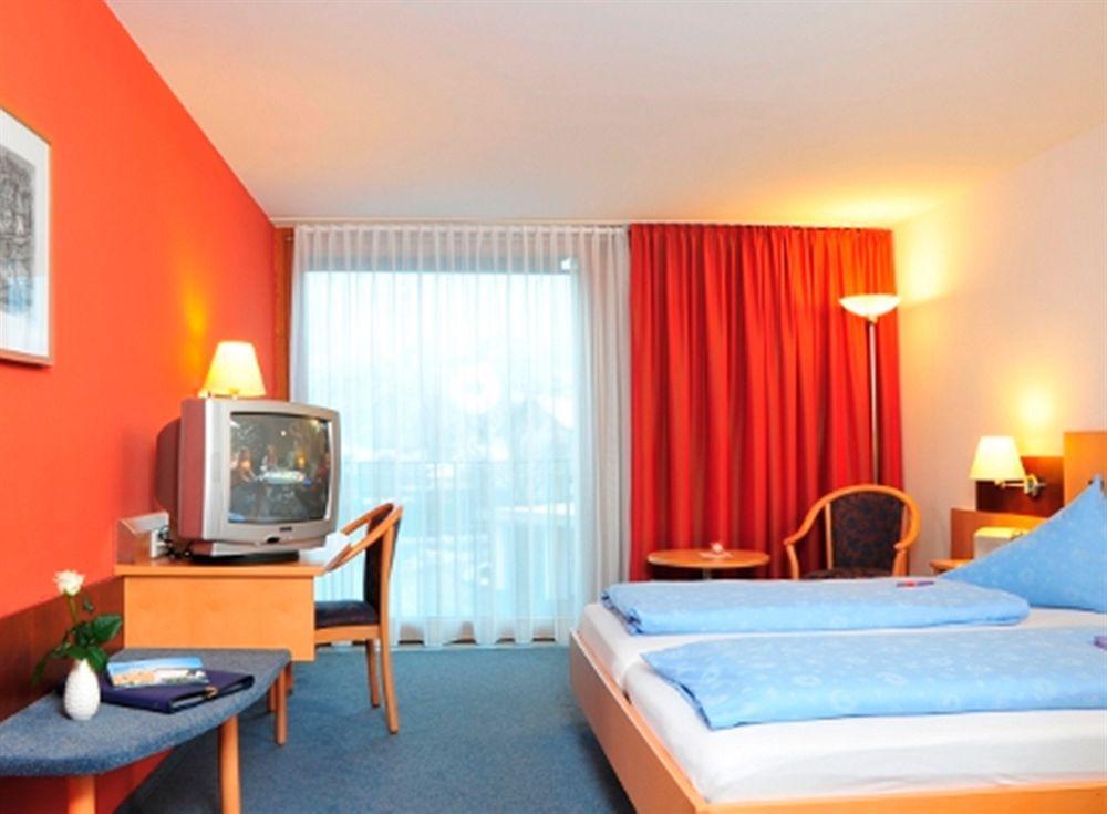 Hotel Weisses Kreuz Feldkirch Dış mekan fotoğraf