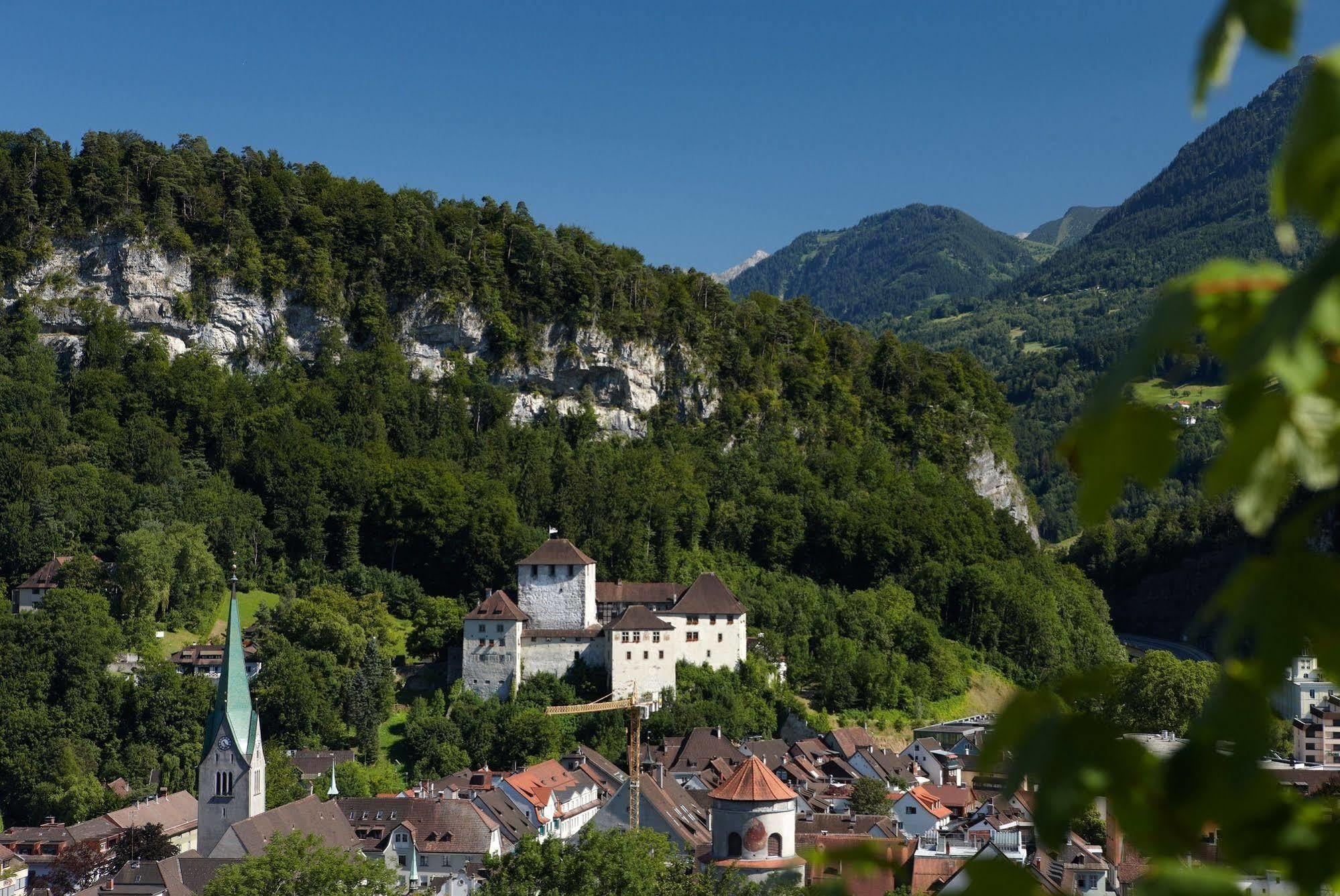 Hotel Weisses Kreuz Feldkirch Dış mekan fotoğraf